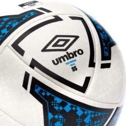 Balón Umbro Neo Swerve Match -Puma Ventas balon umbro neo swerve match blanco 2