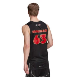 Camiseta Adidas Real Madrid CF Fanswear Avengers -Puma Ventas camiseta adidas real madrid fanswear temp. 202122 avengers pack adulto black 3