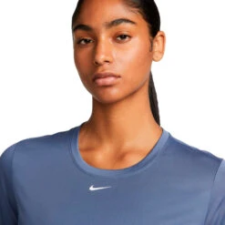 Camiseta Nike Dri-Fit One Mujer -Puma Ventas camiseta nike dri fit one mujer diffused blue white 2