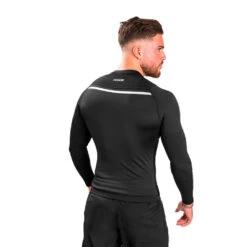 Camiseta Venum Jaws 2.0 -Puma Ventas camiseta venum jaws 2.0 black 1