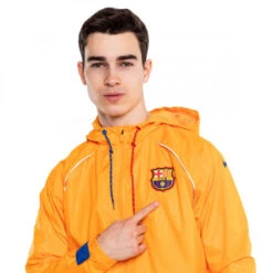 Chaqueta Nike FC Barcelona Fanswear 2021-2022 -Puma Ventas chaqueta nike fc barcelona fanswear 2021 2022 vivid orange game royal university red 3