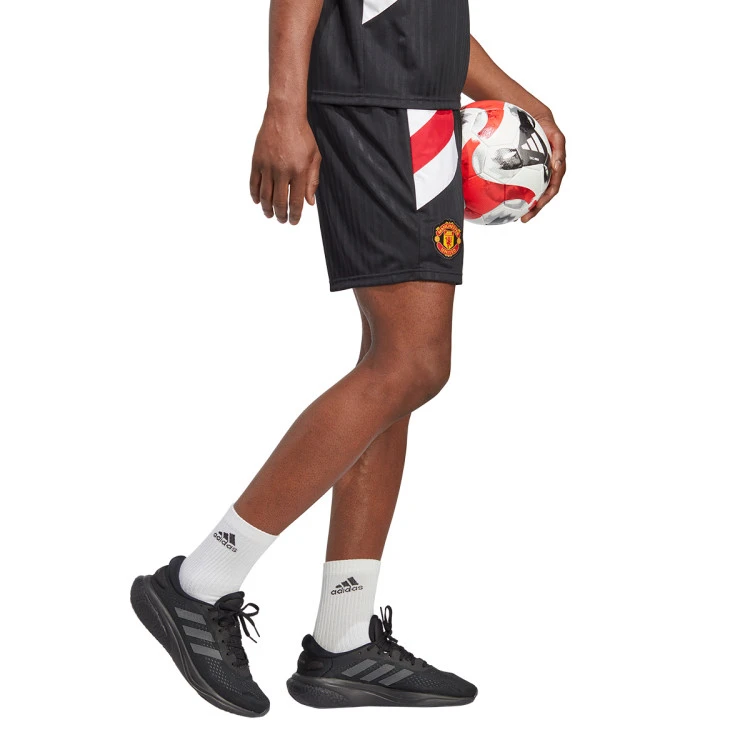 Pantalón Corto Adidas Manchester United FC Fanswear Icon 6 Pantalón Corto Adidas Manchester United FC Fanswear Icon - Imagen 4