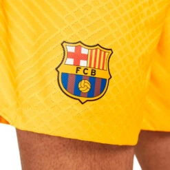 Pantalón Corto Nike FC Barcelona Cuarta Equipación Match 2022-2023 9 Pantalón Corto Nike FC Barcelona Cuarta Equipación Match 2022-2023 -Puma Ventas pantalon corto nike fc barcelona cuarta equipacion stadium 2022 2023 yellow deep royal blue 2