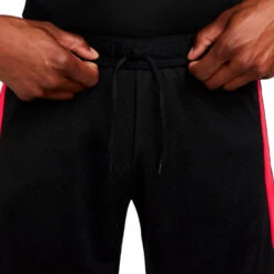 Pantalón Corto Nike Liverpool FC Training 2022-2023 -Puma Ventas pantalon corto nike liverpool fc training 2022 2023 black siren red 3