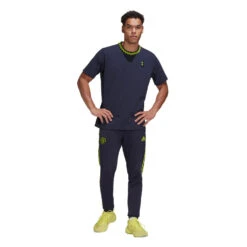 Pantalón Largo Adidas Manchester United FC Fanswear 2022-2023 -Puma Ventas pantalon largo adidas manchester united fc fanswear 2022 2023 legend ink 3