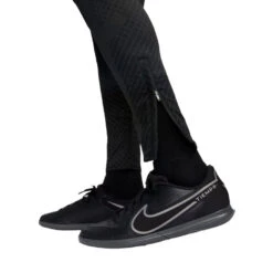 Pantalón Largo Nike FC Barcelona Training 2022-2023 -Puma Ventas pantalon largo nike fc barcelona training 2022 2023 black 4