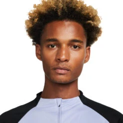 Sudadera Nike Liverpool FC Training 2022-2023 -Puma Ventas sudadera nike liverpool fc training 2022 2023 purple dawn black siren red 2